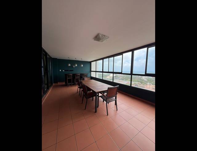 2 BEDROOM APARTMENT TO LET IN POINT WATERFRONT